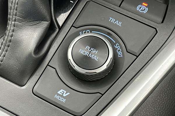 2019 Toyota RAV4 GX AXAH54R