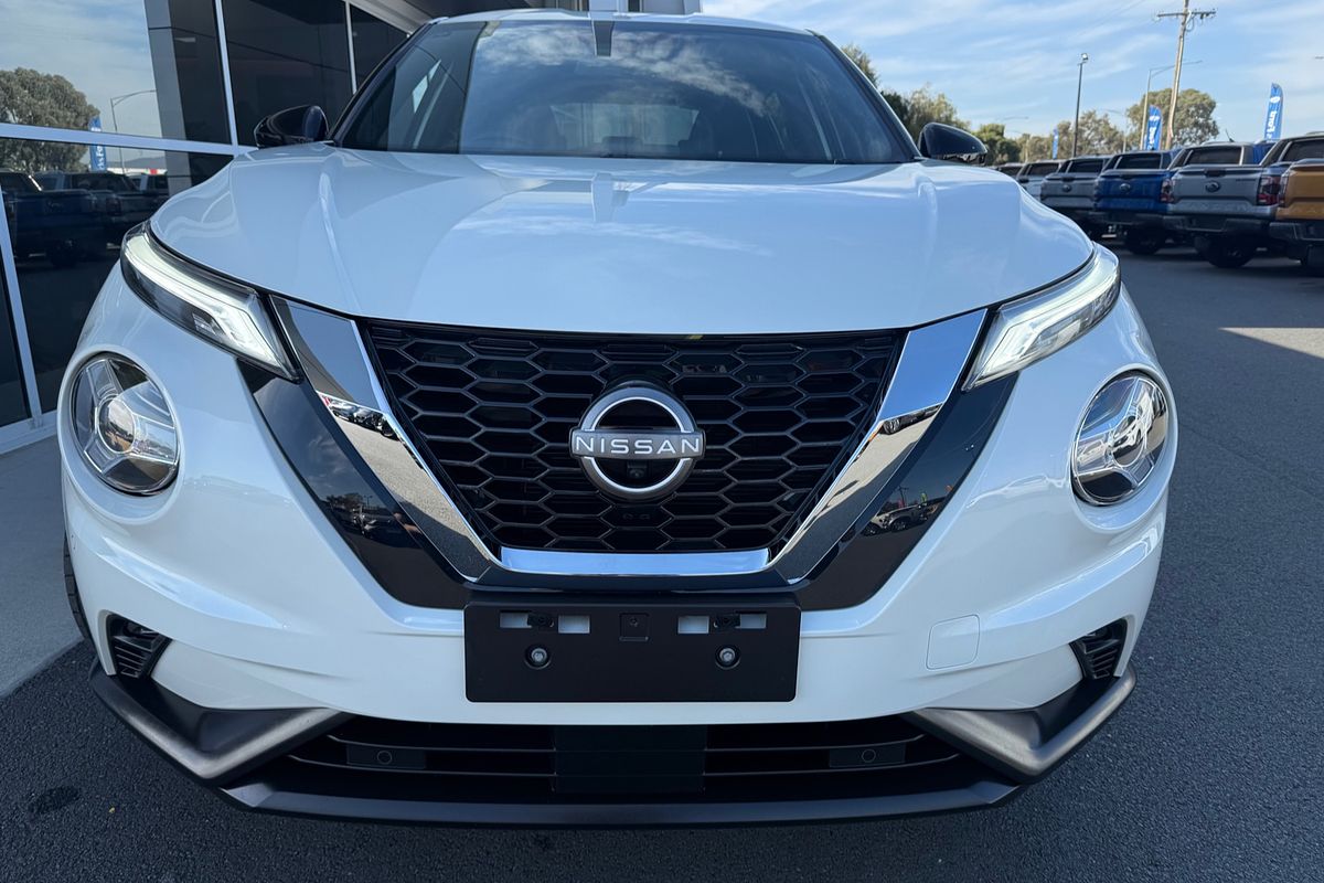 2023 Nissan JUKE ST-L F16