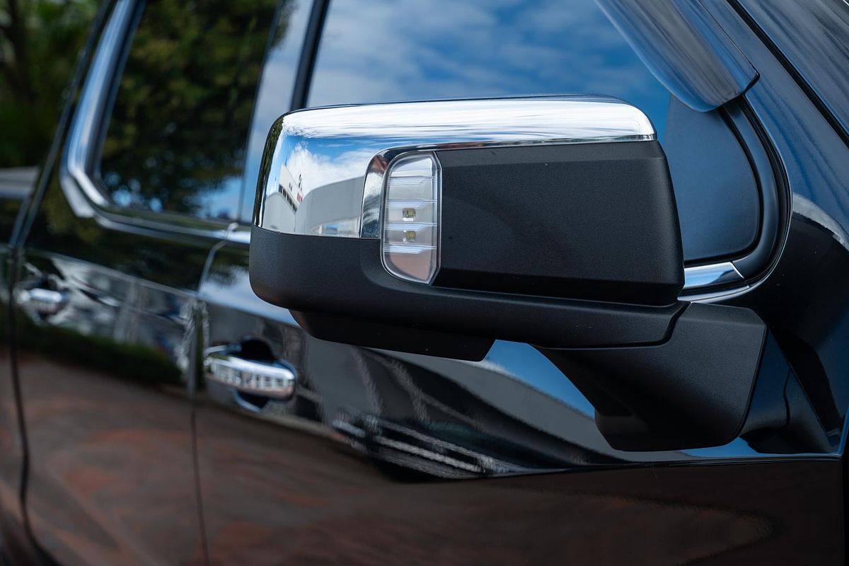 2023 Chevrolet Silverado 1500 LTZ Premium W/Tech Pack T1 4X4