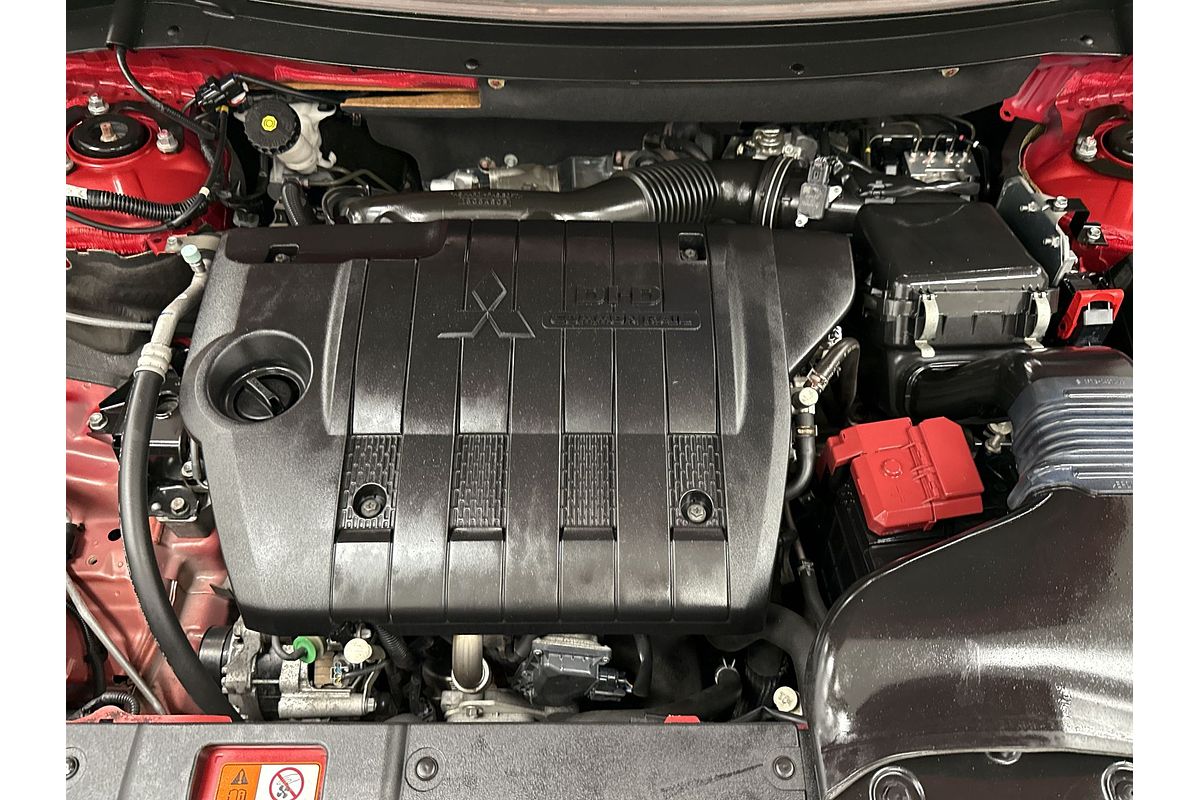 2020 Mitsubishi Outlander LS ZL