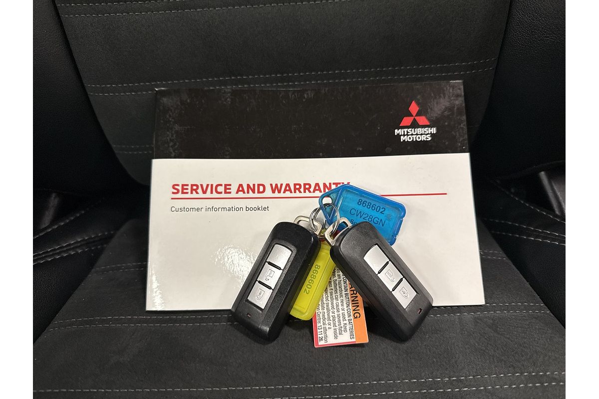 2020 Mitsubishi Outlander LS ZL