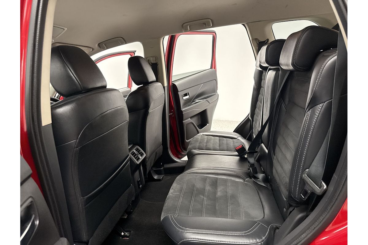 2020 Mitsubishi Outlander LS ZL