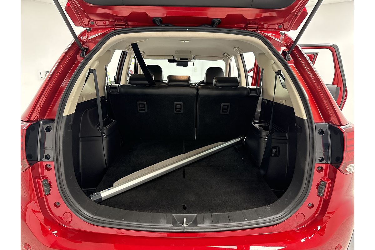 2020 Mitsubishi Outlander LS ZL