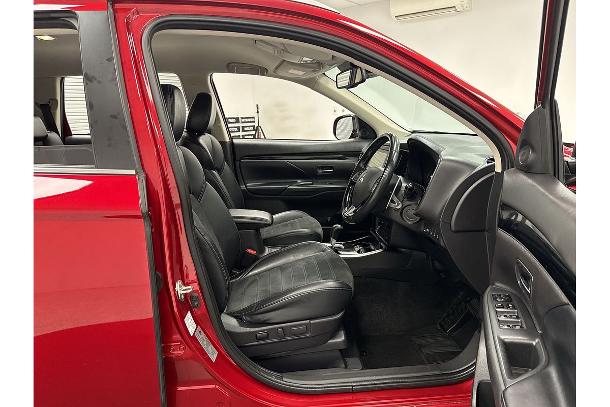 2020 Mitsubishi Outlander LS ZL