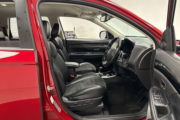 2020 Mitsubishi Outlander LS ZL