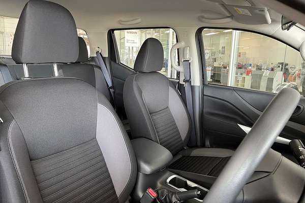 2025 Nissan Navara SL D23 4X4