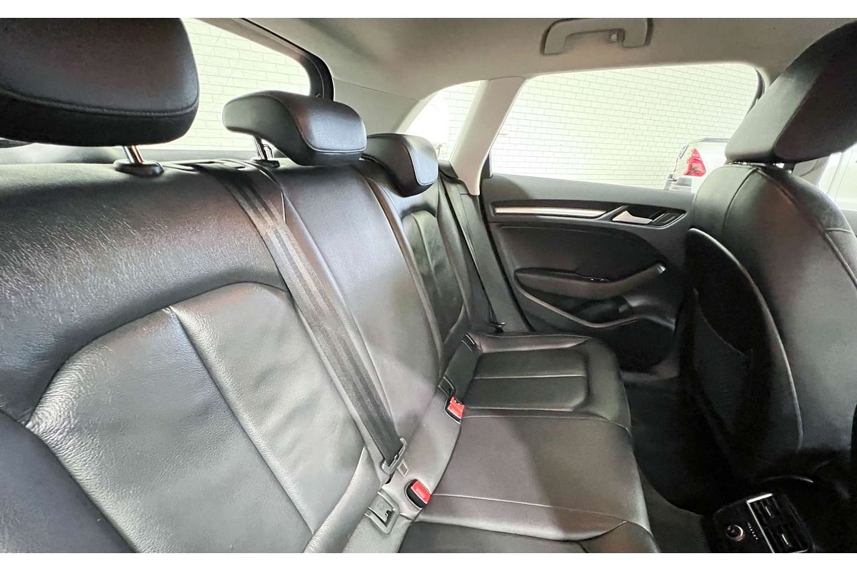 2015 Audi A3 Attraction 8V