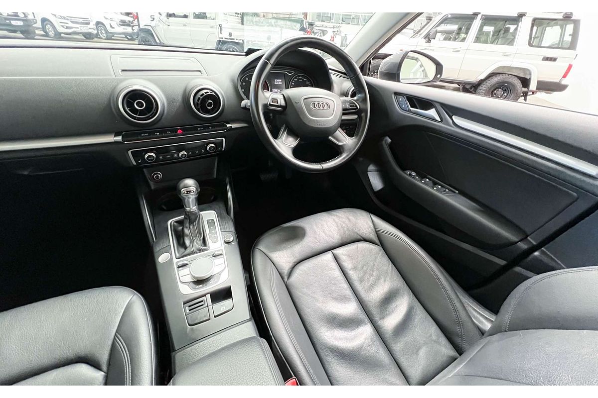 2015 Audi A3 Attraction 8V