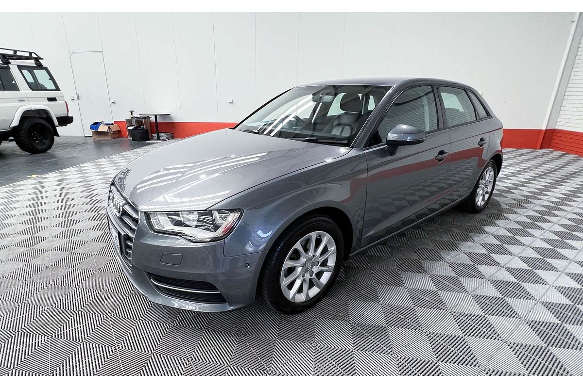 2015 Audi A3 Attraction 8V