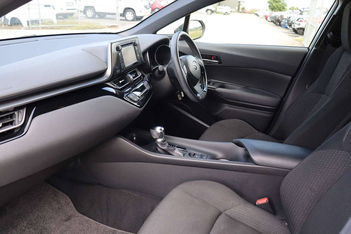 2018 Toyota C-HR NGX10R