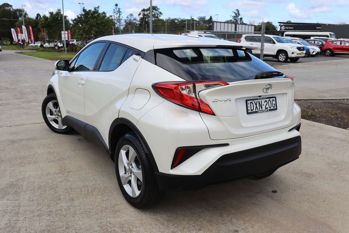 2018 Toyota C-HR NGX10R
