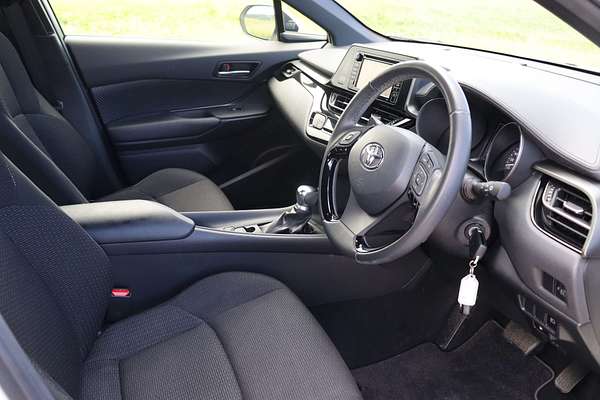 2018 Toyota C-HR NGX10R