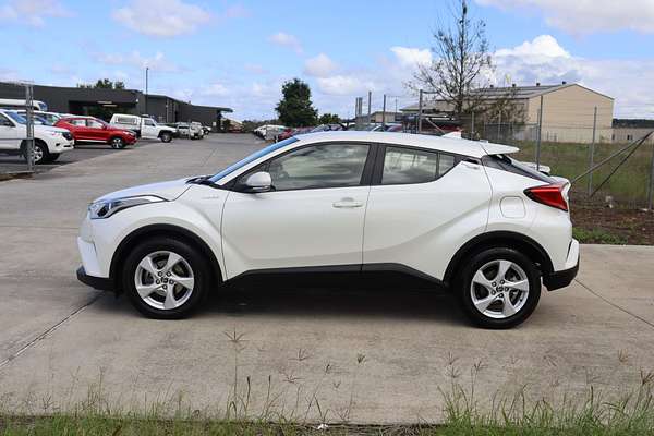 2018 Toyota C-HR NGX10R