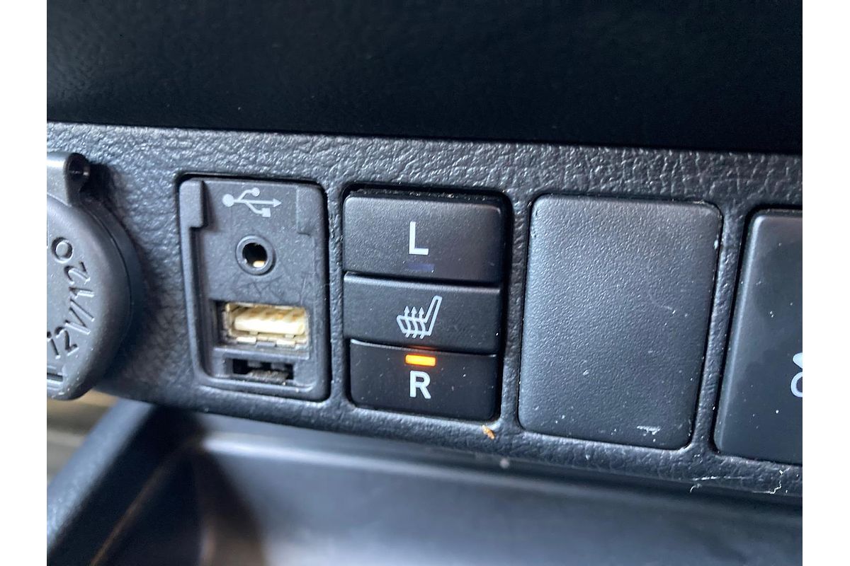 2018 Toyota Hilux SR5 GUN126R 4X4