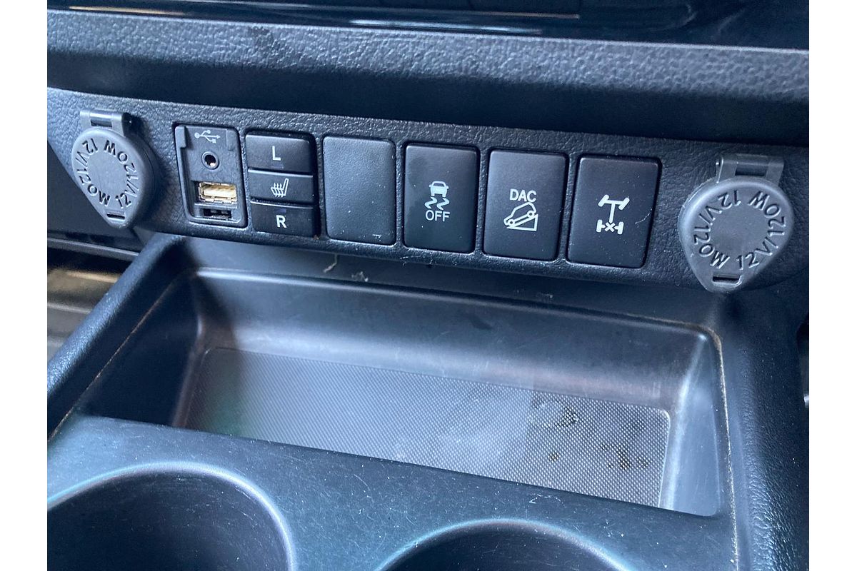 2018 Toyota Hilux SR5 GUN126R 4X4