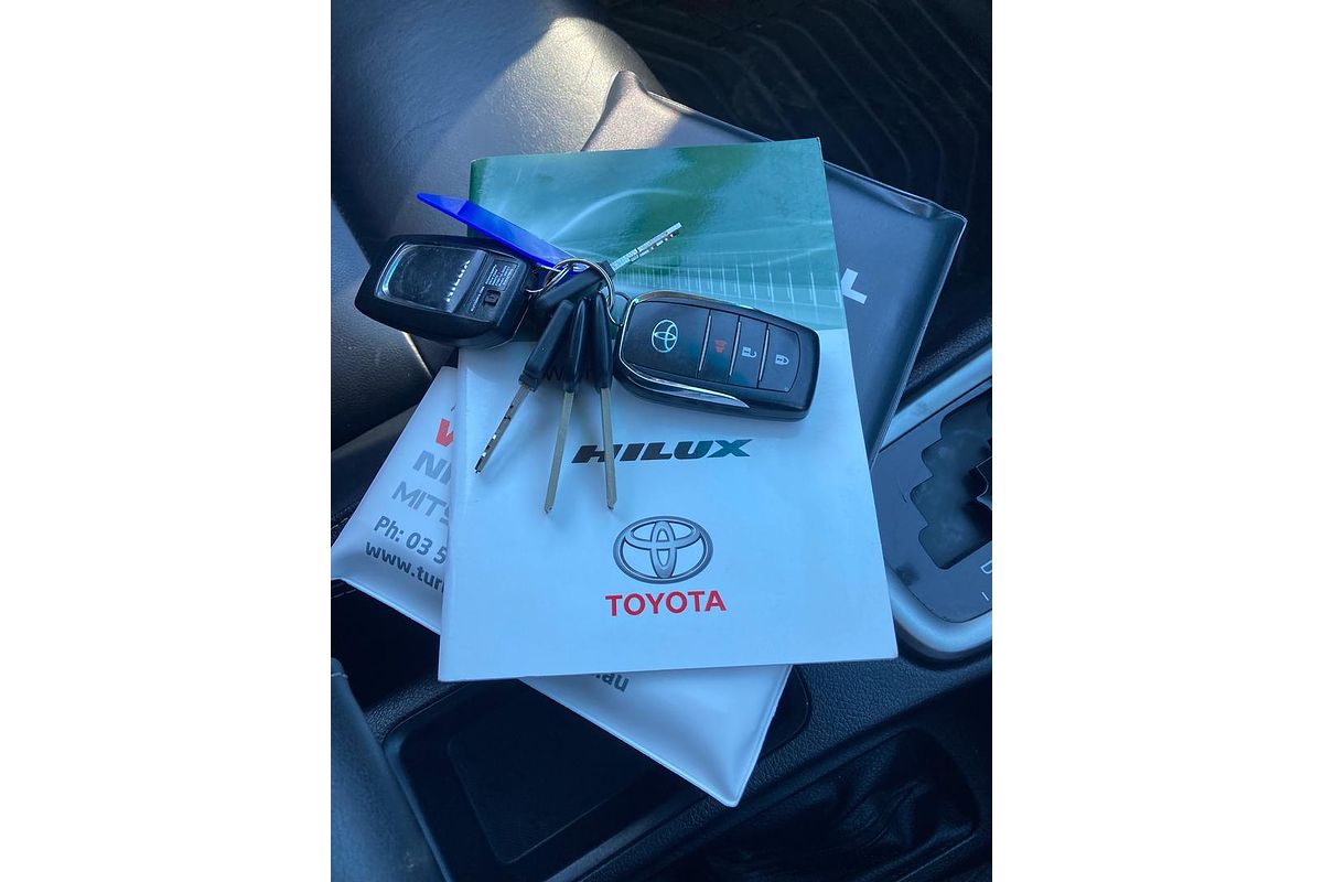 2018 Toyota Hilux SR5 GUN126R 4X4
