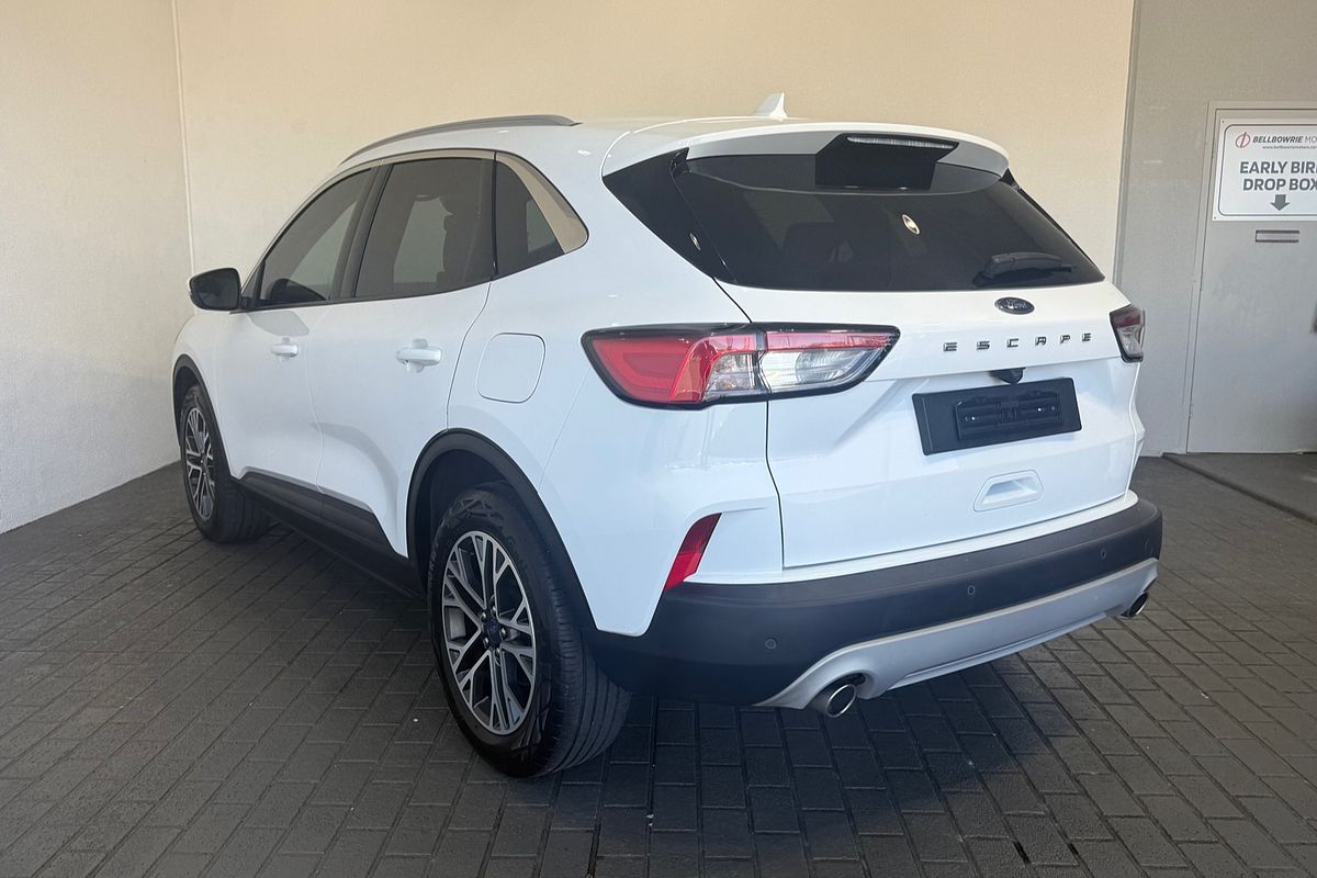 2022 Ford Escape ZH