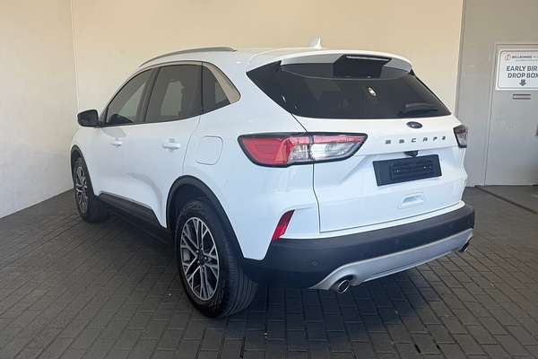 2022 Ford Escape ZH