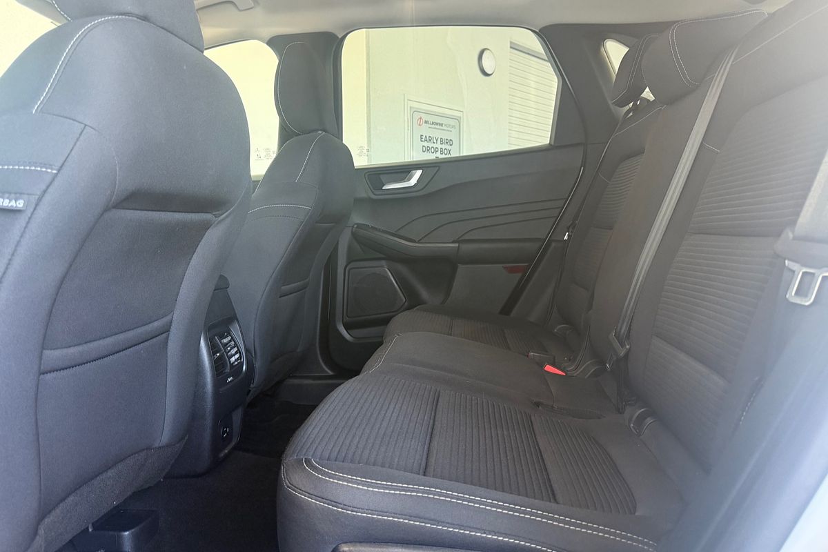 2022 Ford Escape ZH