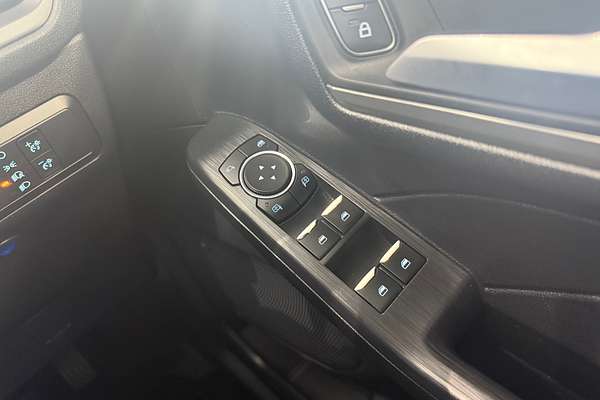 2022 Ford Escape ZH