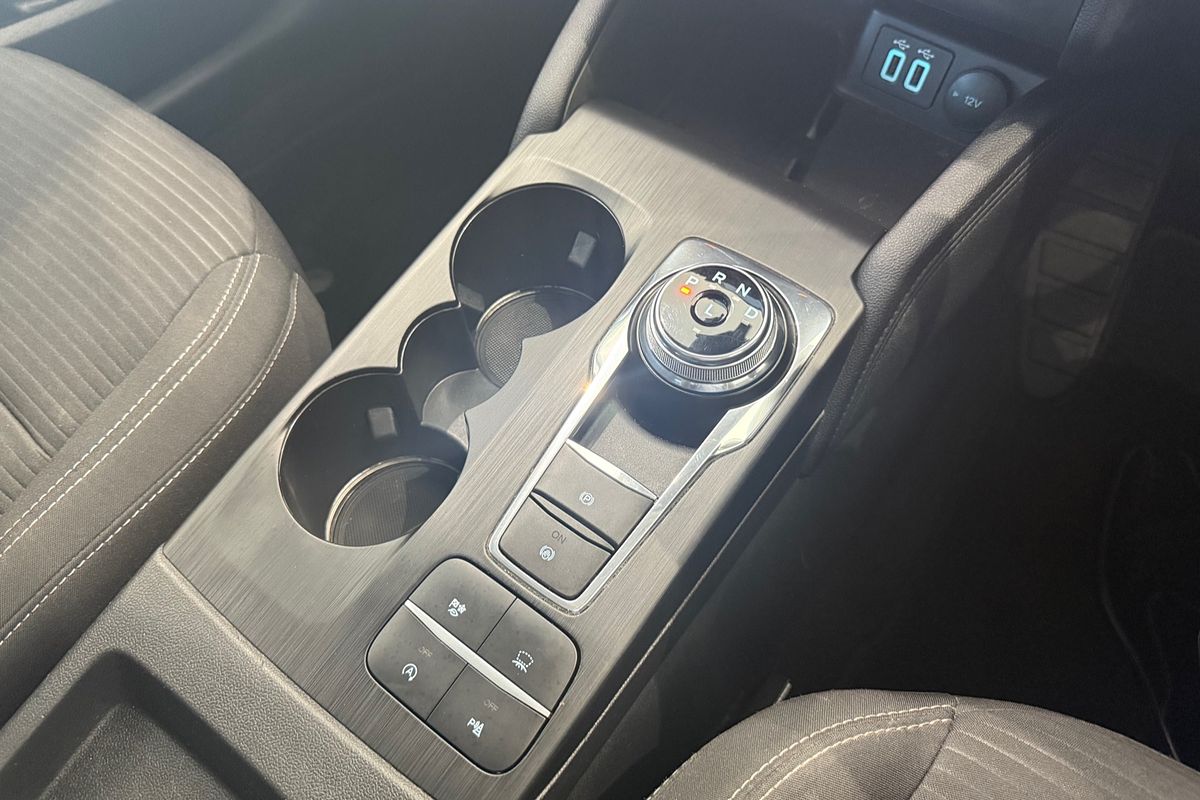 2022 Ford Escape ZH