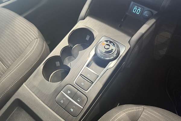 2022 Ford Escape ZH
