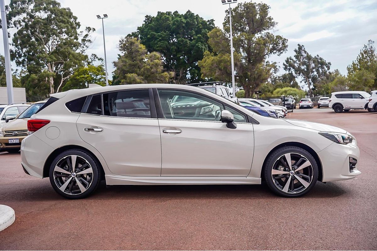 2017 Subaru Impreza 2.0i-S G5