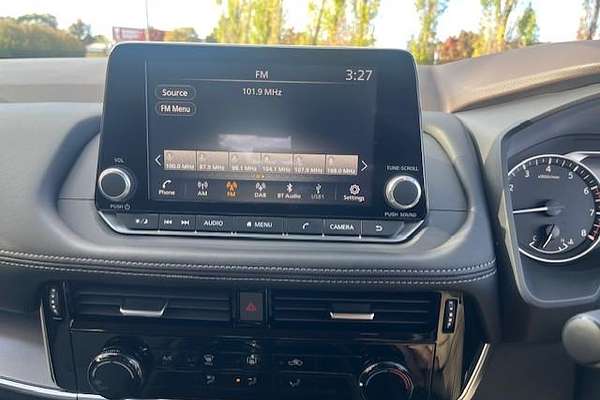 2025 Nissan X-TRAIL ST T33