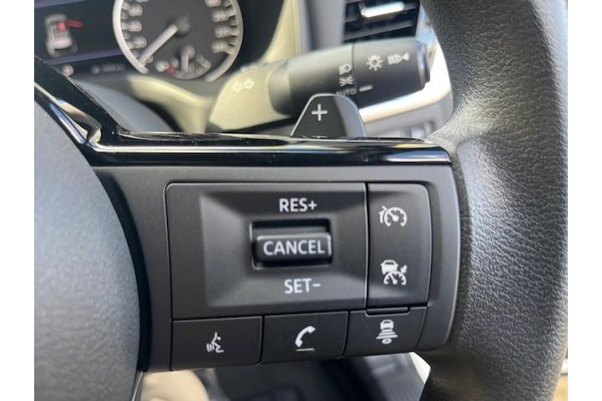 2025 Nissan X-TRAIL ST T33