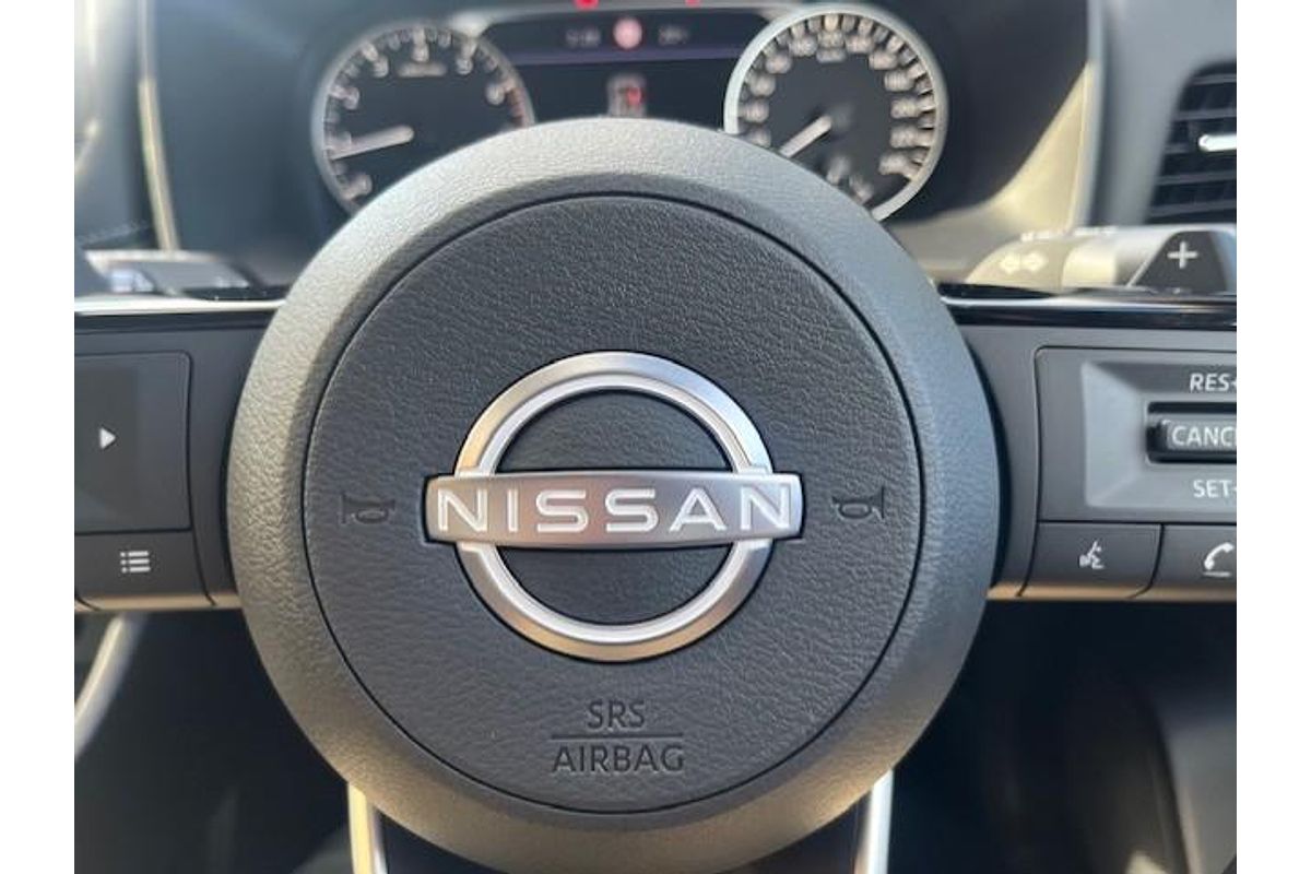 2025 Nissan X-TRAIL ST T33