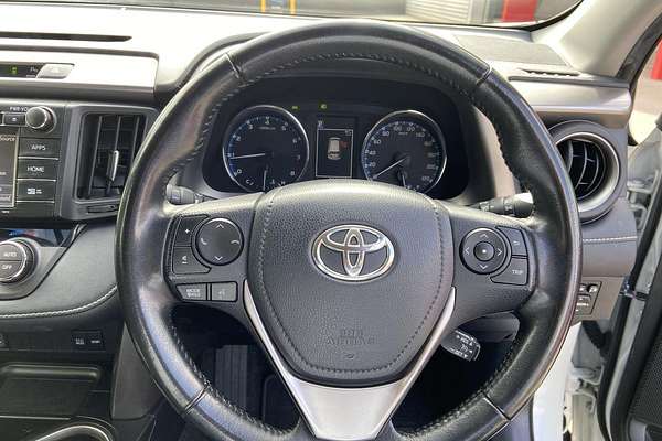 2017 Toyota RAV4 GXL ZSA42R