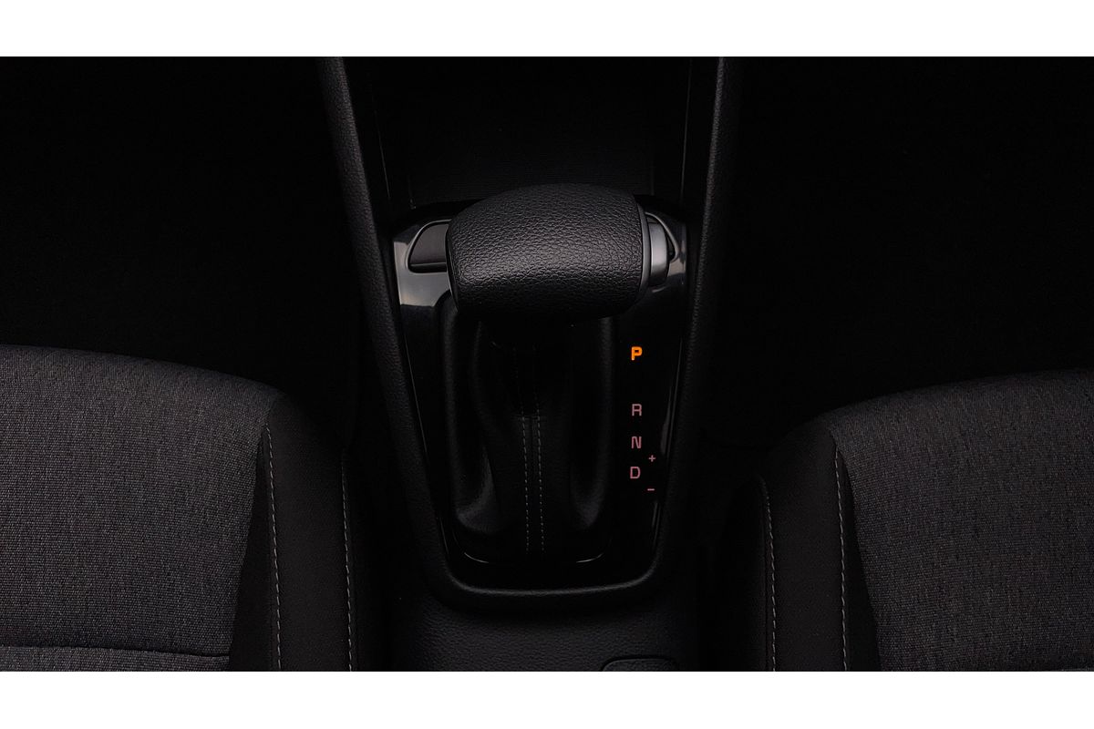 2023 Kia Stonic S YB