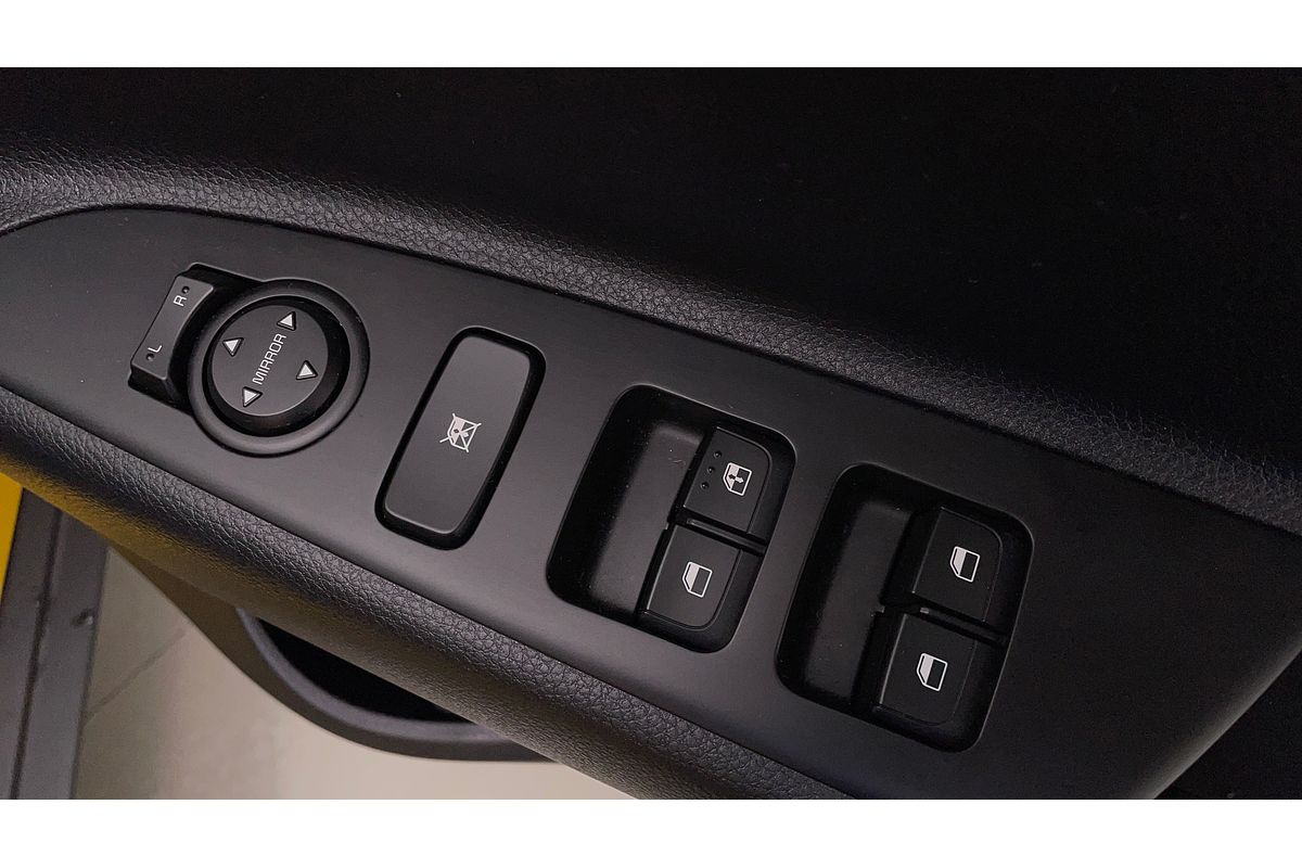 2023 Kia Stonic S YB