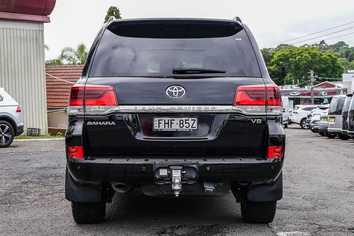 2017 Toyota Landcruiser Sahara VDJ200R