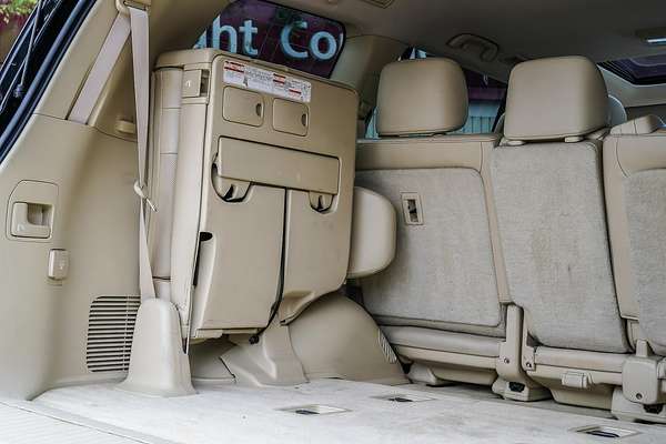 2017 Toyota Landcruiser Sahara VDJ200R