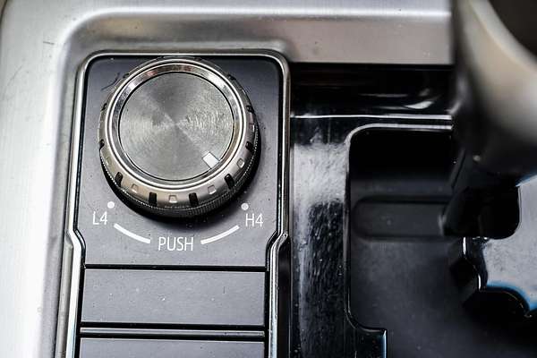 2017 Toyota Landcruiser Sahara VDJ200R