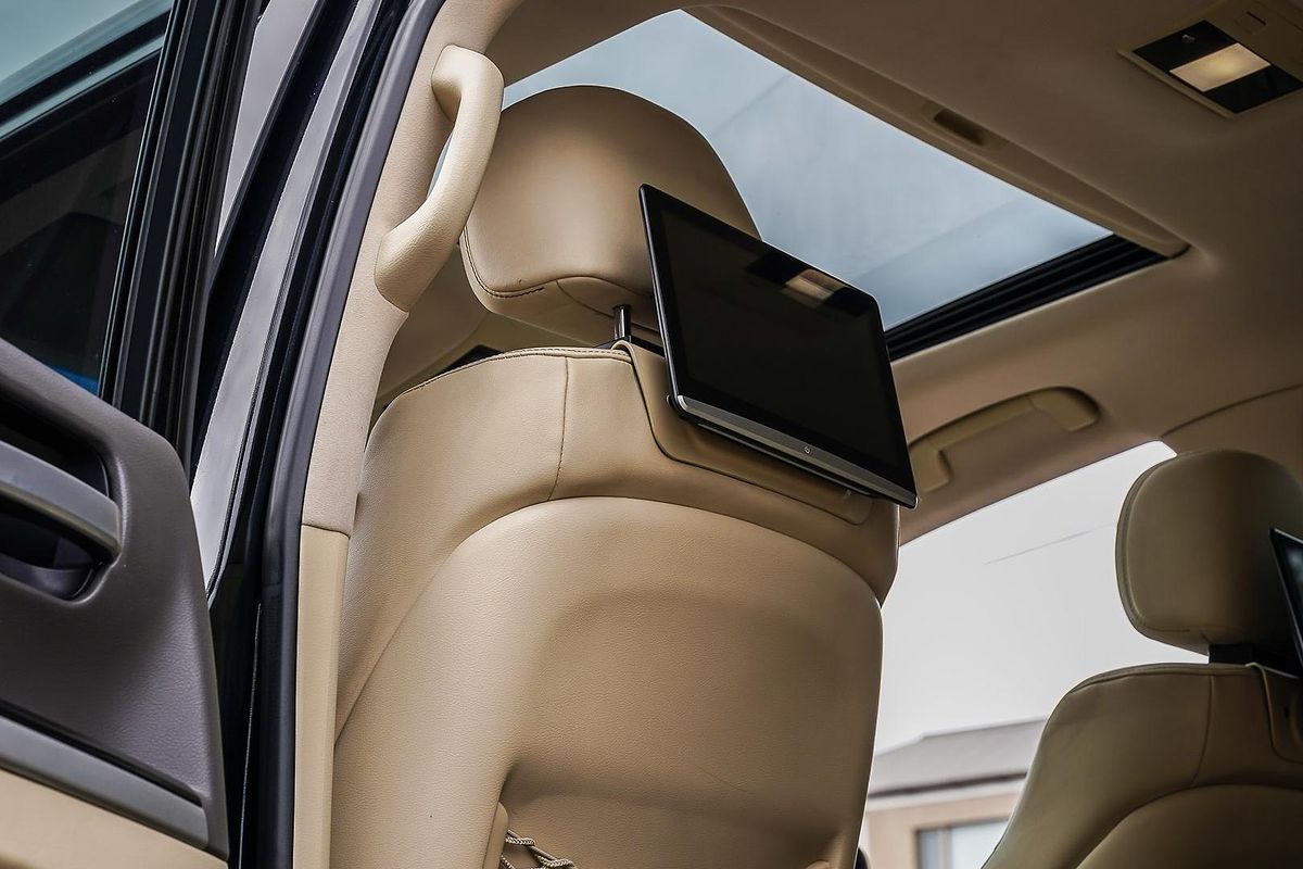 2017 Toyota Landcruiser Sahara VDJ200R