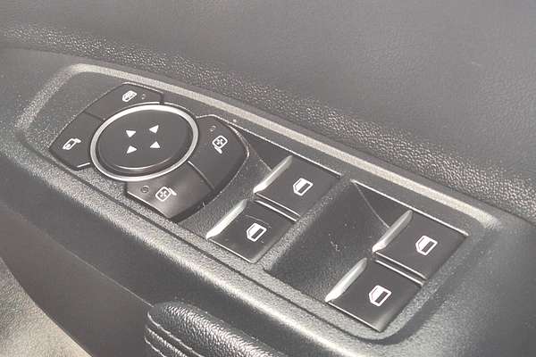 2023 Ford Everest Trend