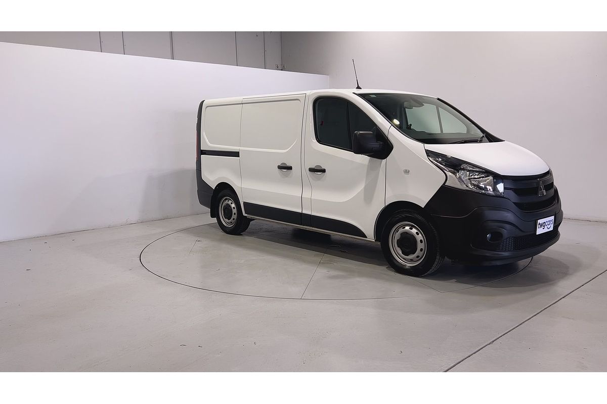 2022 Mitsubishi Express GLX SN SWB