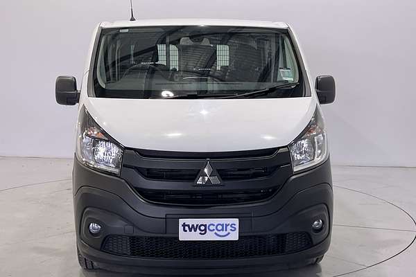 2022 Mitsubishi Express GLX SN SWB