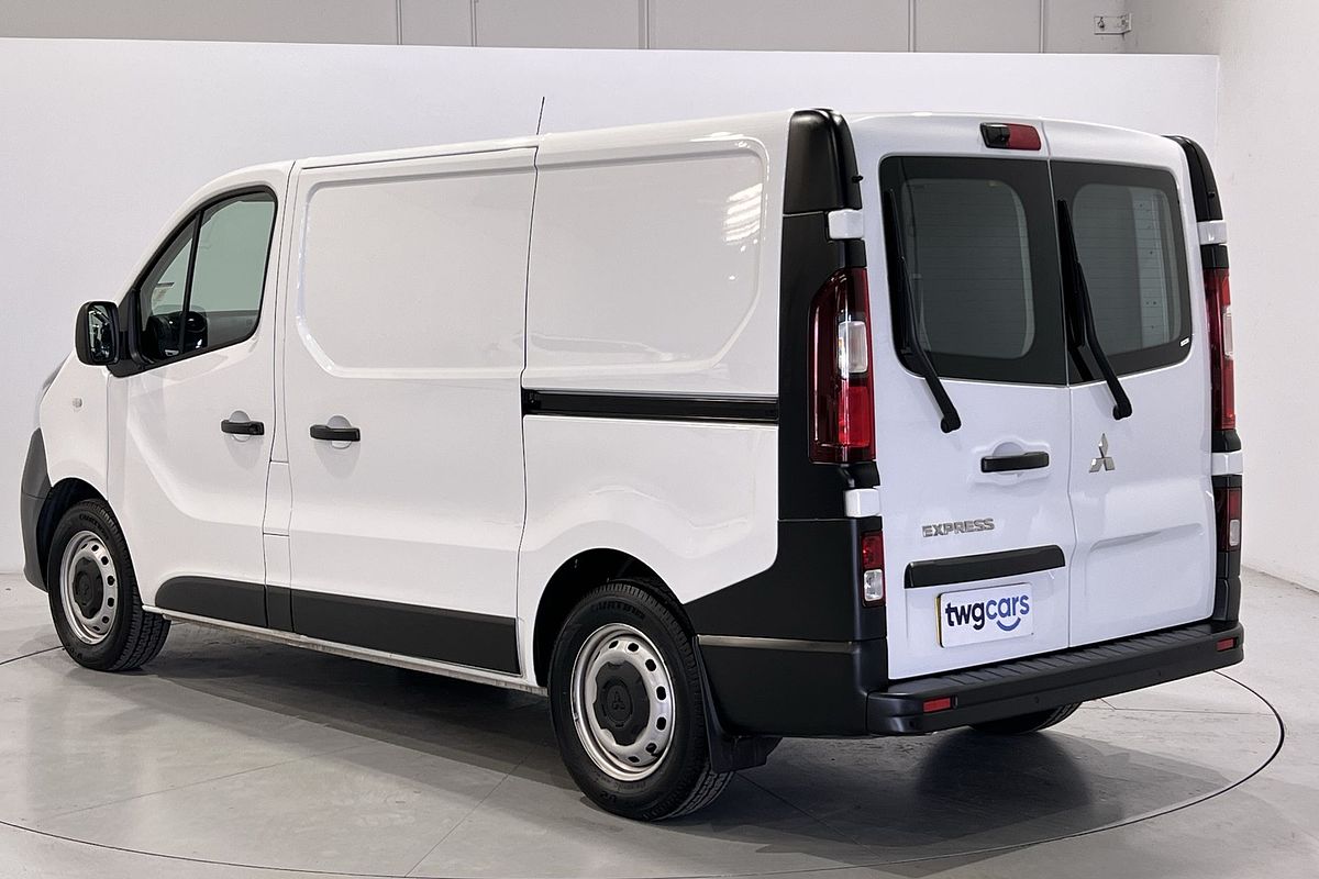 2022 Mitsubishi Express GLX SN SWB