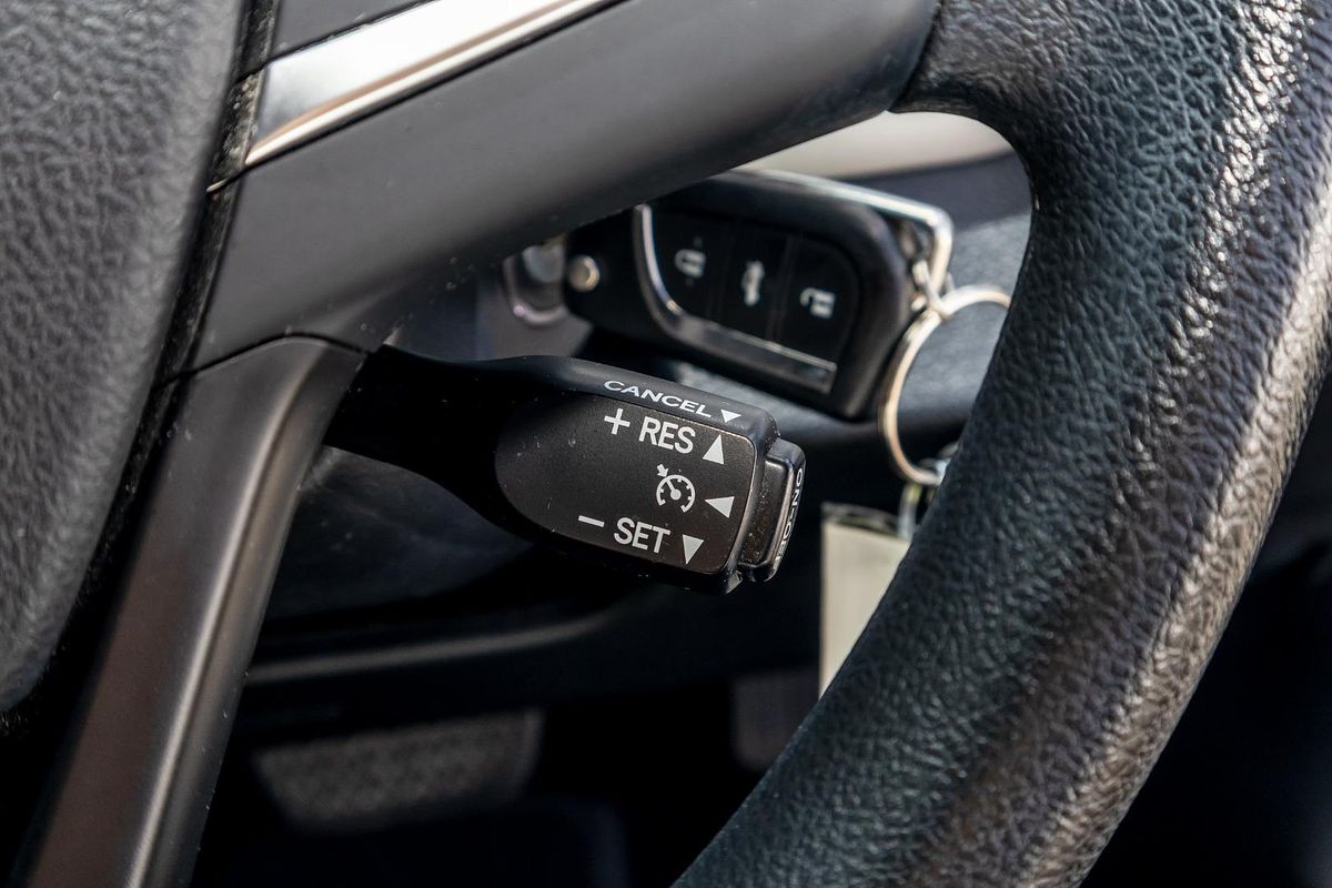 2016 Toyota Camry Altise ASV50R