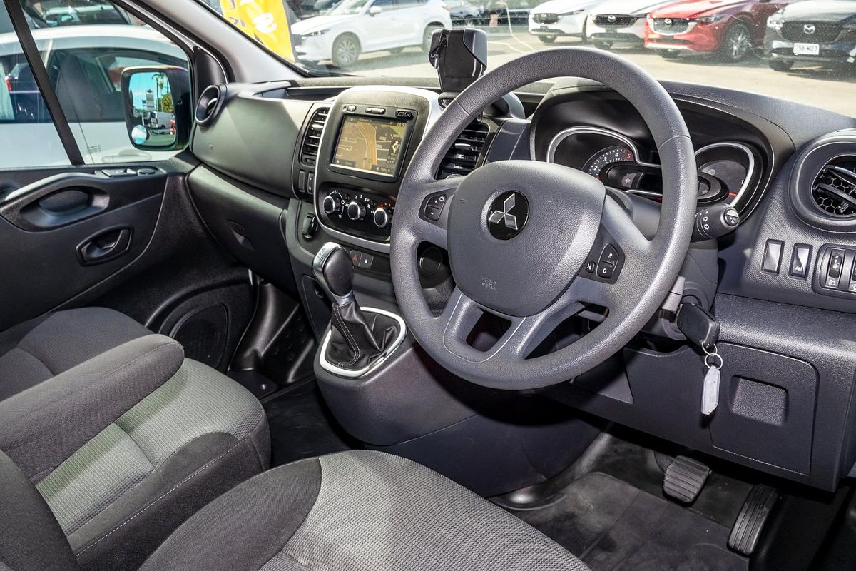 2022 Mitsubishi Express GLX+ SN LWB