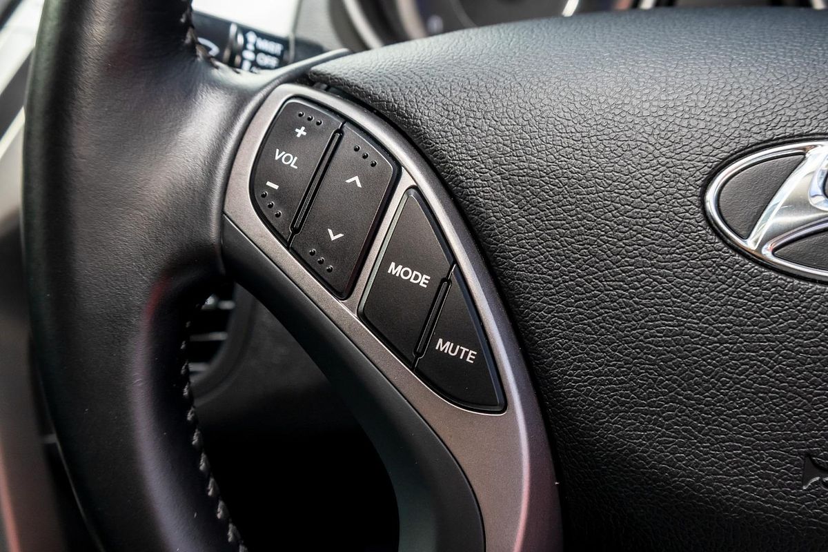2013 Hyundai Elantra Elite MD3