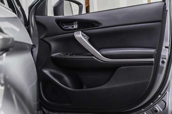 2022 Mitsubishi Eclipse Cross PHEV Exceed YB