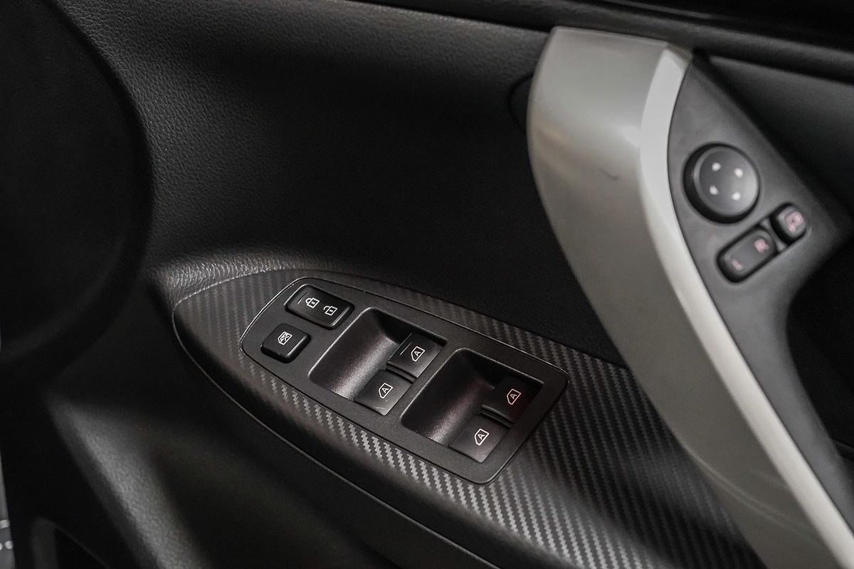 2022 Mitsubishi Eclipse Cross PHEV Exceed YB