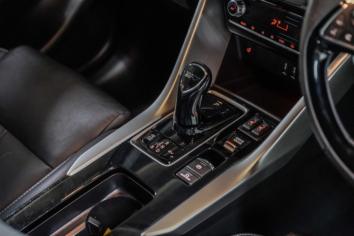2022 Mitsubishi Eclipse Cross PHEV Exceed YB