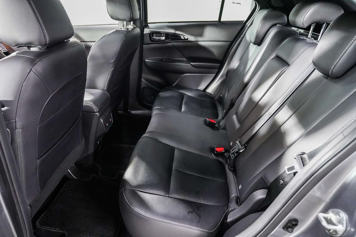 2022 Mitsubishi Eclipse Cross PHEV Exceed YB