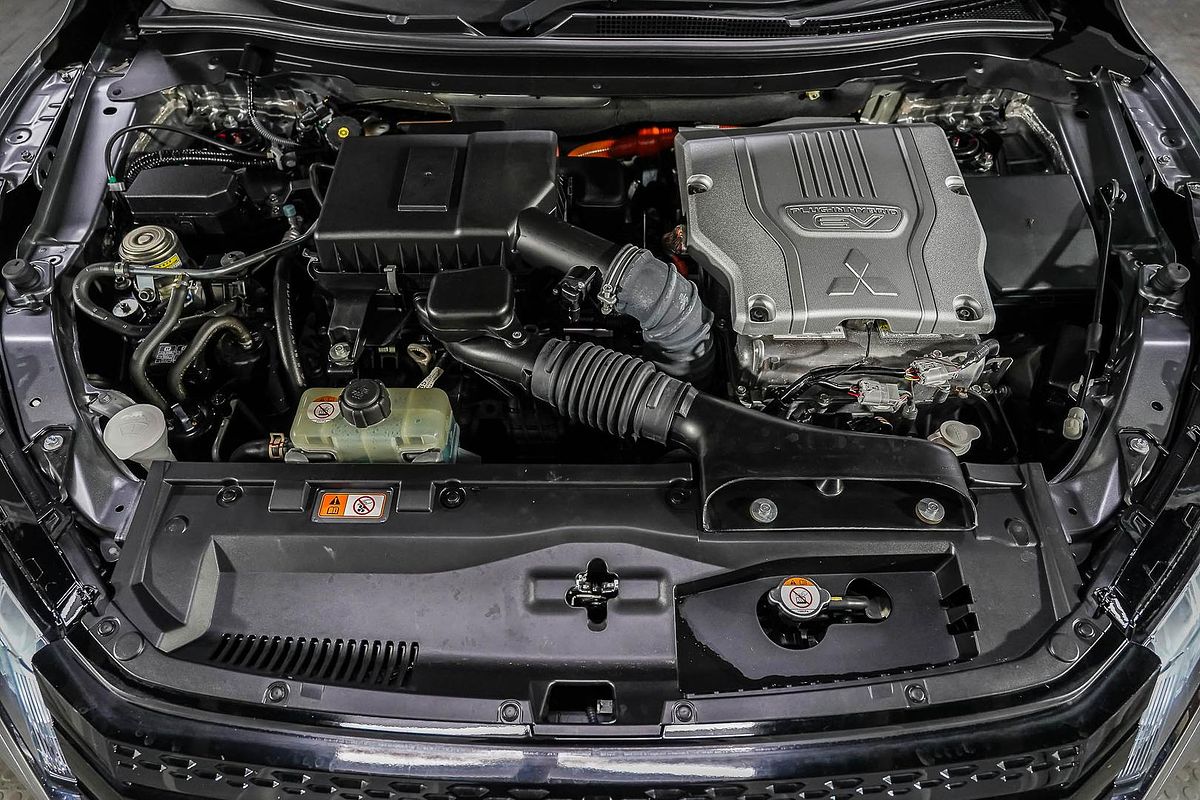 2022 Mitsubishi Eclipse Cross PHEV Exceed YB
