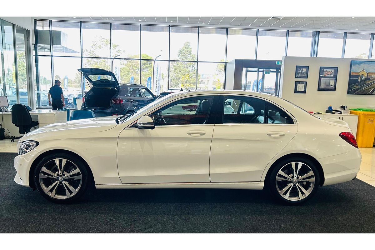 2016 Mercedes-Benz C-Class C200 W205
